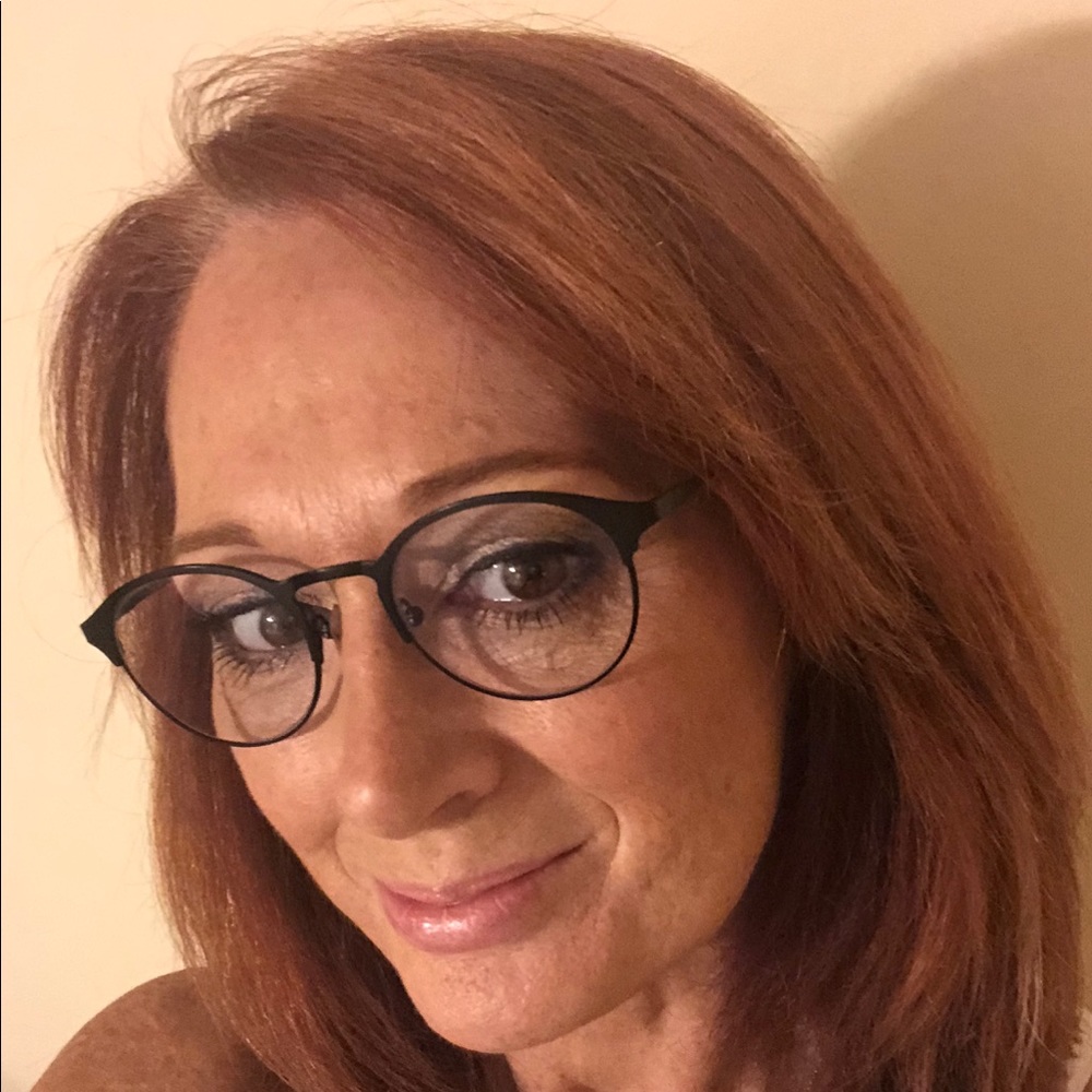 Meet your Posher, Sharyl